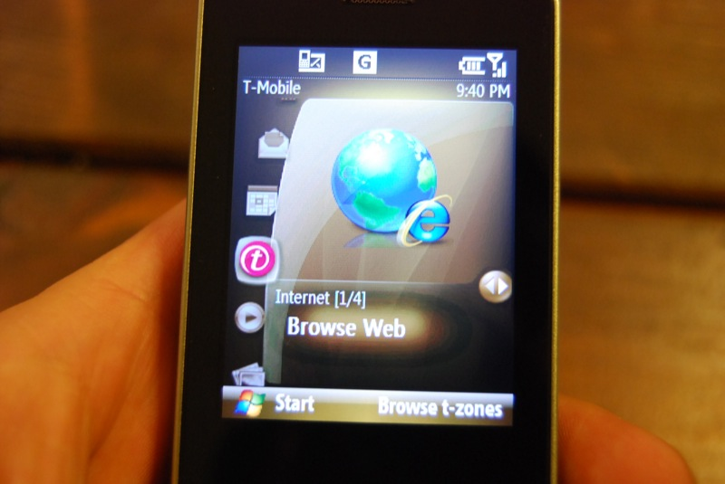 Illustration for article titled T-Mobile HTC Shadow Finally Emerges Looking Damn Good (Gallery)